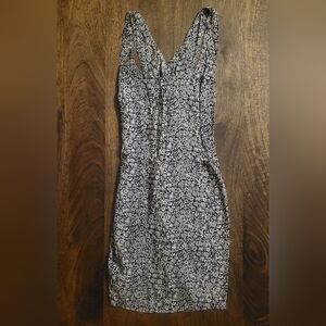 Chic Navy and White Floral Mini Dress